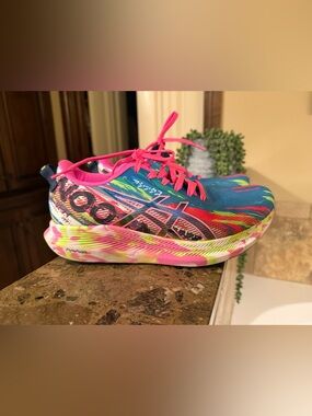 ASICS women’s Noosa Tri 13 running shoes